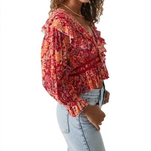 NWT Free People Rudi printed ruffle crop blouse top voluminous bishop sleeves - Picture 4 of 16